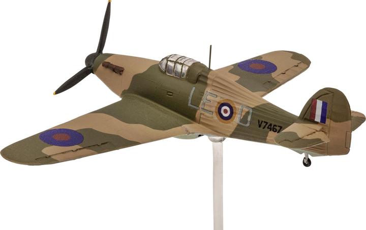 Actual product image Revell Starter Kit Spitfire Mk1a und Hurricane Mk1
