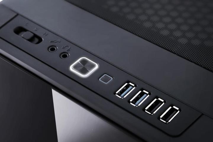 Produktbild anidees AI-Crystal Tempered Glass (ATX, mATX, Mini-ITX, E-ATX, XL-ATX)