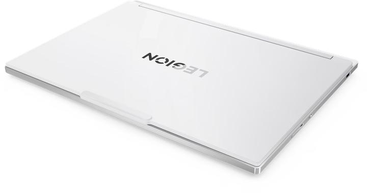 Immagine prodotto Lenovo Legion 7 (16", 1000 GB, 32.77 GB, CH, Intel Core Ultra 7 255HX)