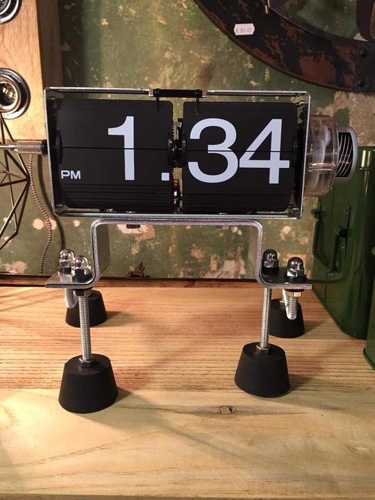 Image du produit Kikkerland Flip Clock