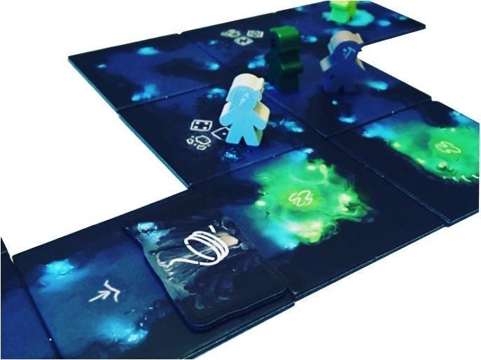 Actual product image Nuts! Sub Terra (French)