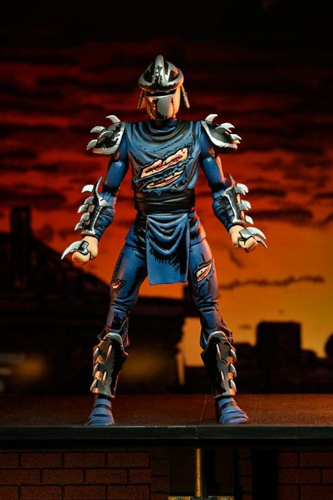 Produktbild Neca Teenage Mutant Ninja Turtles (Mirage Comics) Actionfigur Battle Damaged Shredder 18 cm