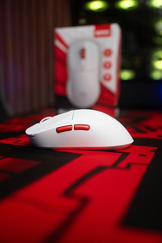 Produktbild Marvo NIRO 60 Maus weiss, 12000DPI, Tri-Mode (Kabelgebunden, Kabellos)