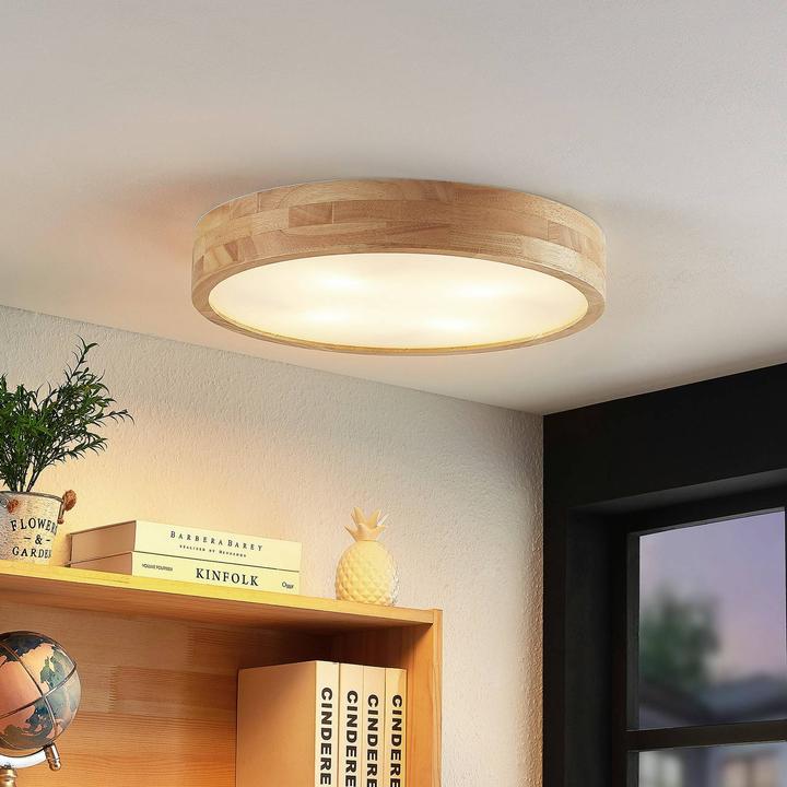 Actual product image Lindby Tanju ceiling light, oak wood Ø 50 cm (E27)