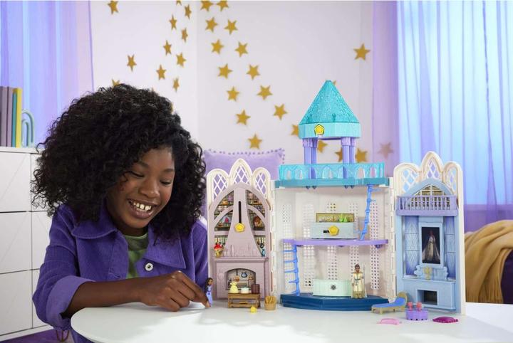 Actual product image Disney Daylight Large Playset