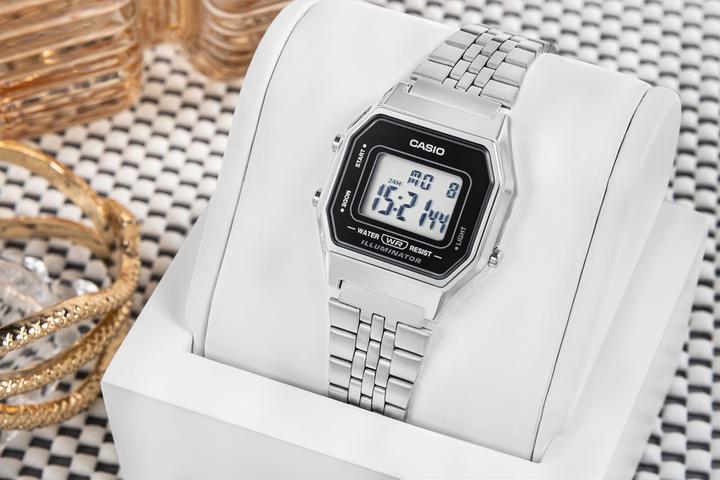 Produktbild Casio LA680WA-1DF Damenuhr + BOX (Digitaluhr, Geschenkset)