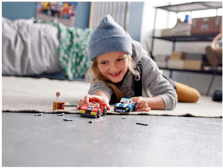 Produktbild LEGO Festnahme auf der Autobahn (60242, LEGO City)