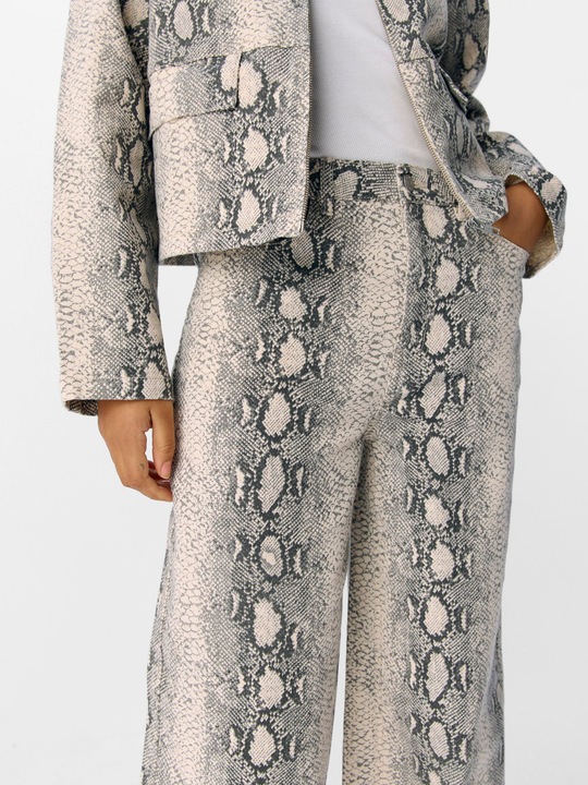 Produktbild Object Print Jeans mit weitem Bein (XS)