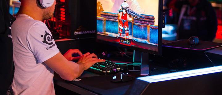 Immagine prodotto SteelSeries Rival 600 RGB 12000 CPI TrueMove3+ Doppio Mouse Ottico da Gioco 62446 (Cablato)