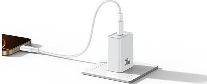 Actual product image Usams Wall charger T69 30W USB-C white (30 W)