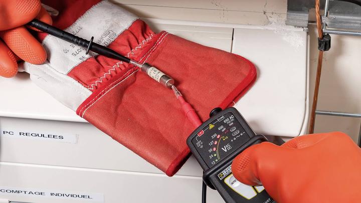 Produktbild Chauvin Arnoux Zweipoliger Spannungsprüfer CA (CAT IV 600V)