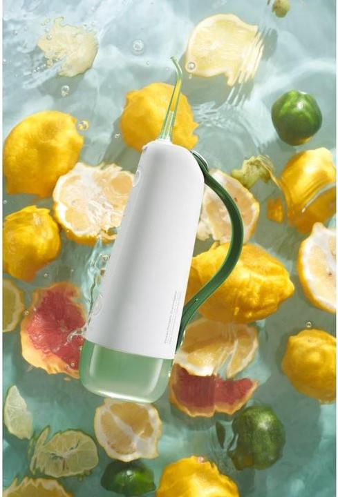 Actual product image Oclean W10