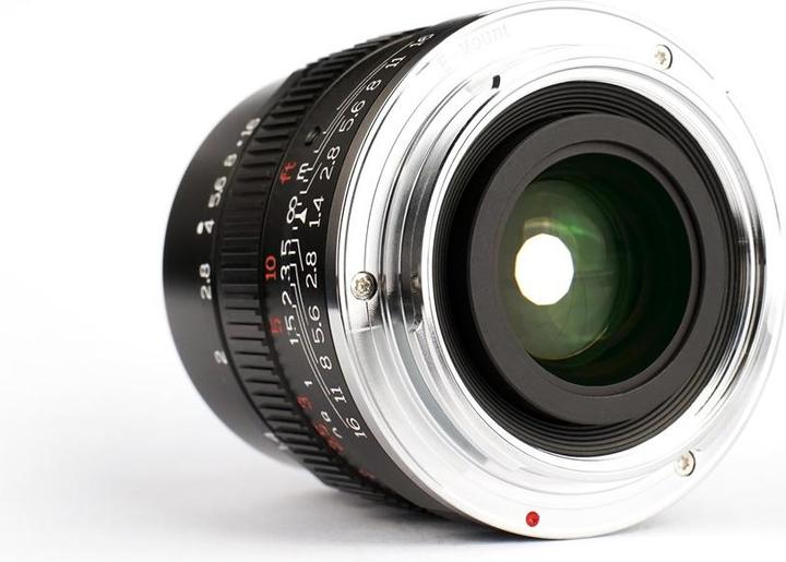 Image du produit 7artisans 35mm F/1.4 Canon RF (Canon RF, Plein format)