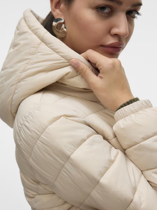 Actual product image Vero Moda May Short Jacket (L)