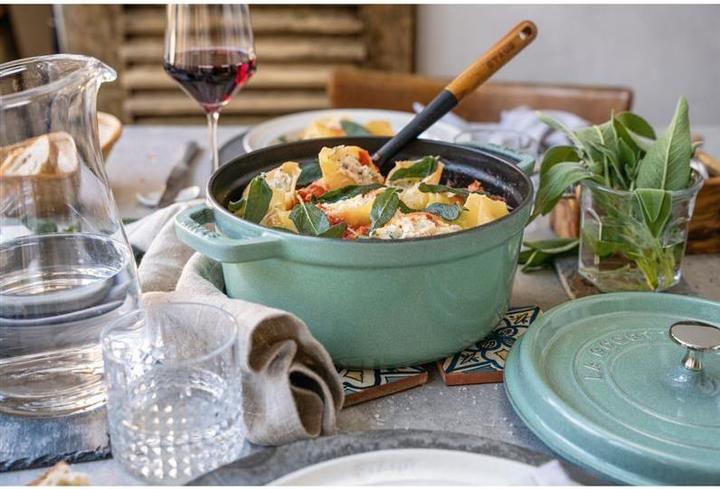 Actual product image Staub Cocotte (26 cm, Casserole + Stewpot, Cast iron)