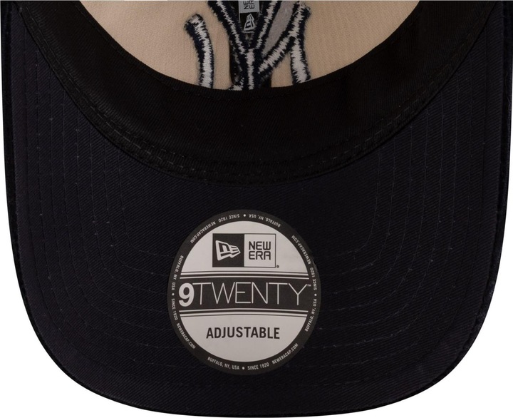 Actual product image New Era 9Twenty Strapback Kord Cap - New York Yankees
