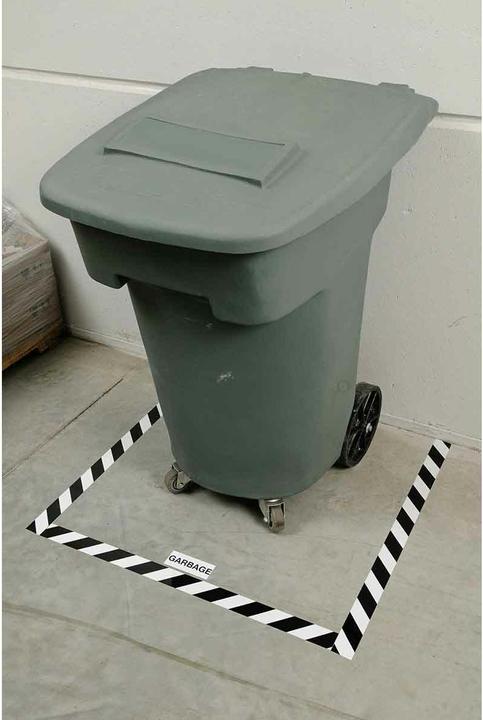Produktbild Brady B-514, ToughStripe, Bodenmarkierbänder, Polyester, schwarz/weiss, 101,6mm x 30m (101.60 mm)