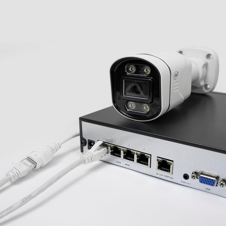 Immagine prodotto PNI Pacchetto di videosorveglianza POE House IPMAX POE 5, NVR con 4 porte POE e 4 telecamere IP da (2560 x 1920 pixel)