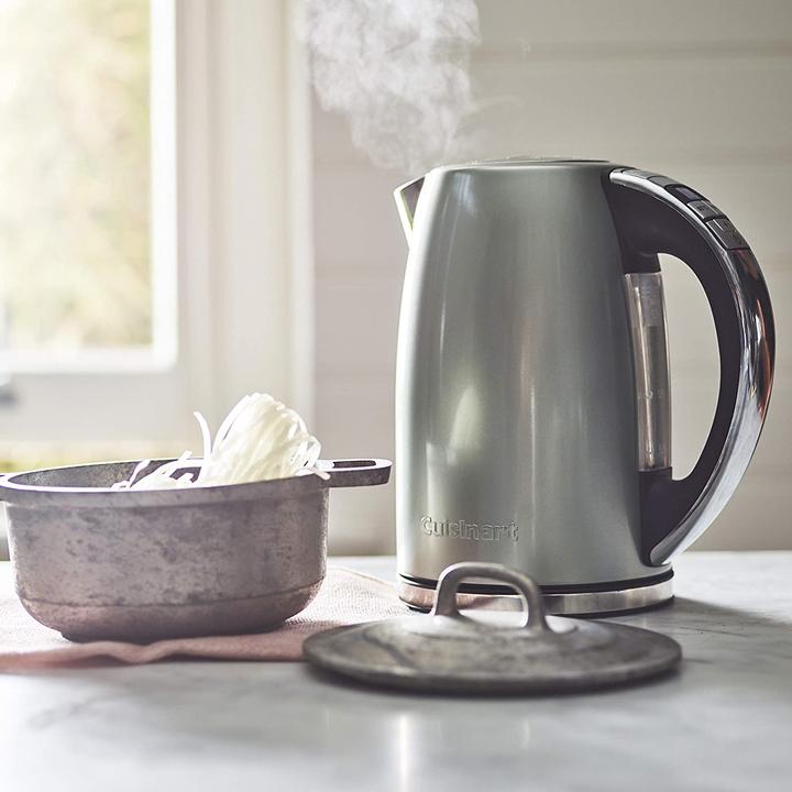 Actual product image Cuisinart Kettle with 4 temperature settings (1.70 l)