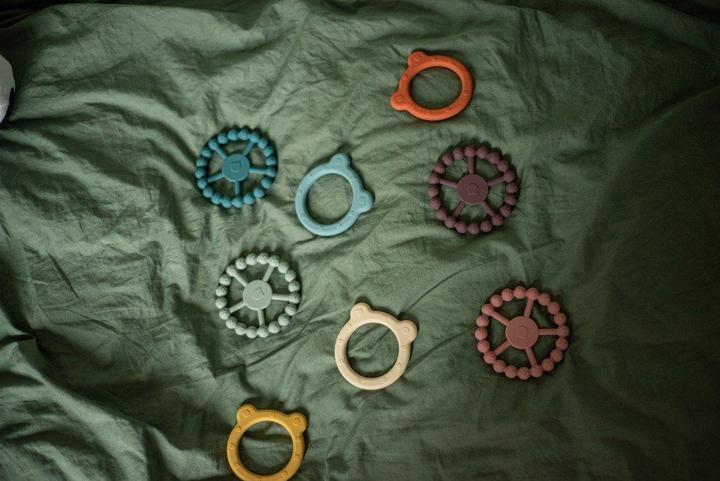 Actual product image Soina Silicone bite ring Noam