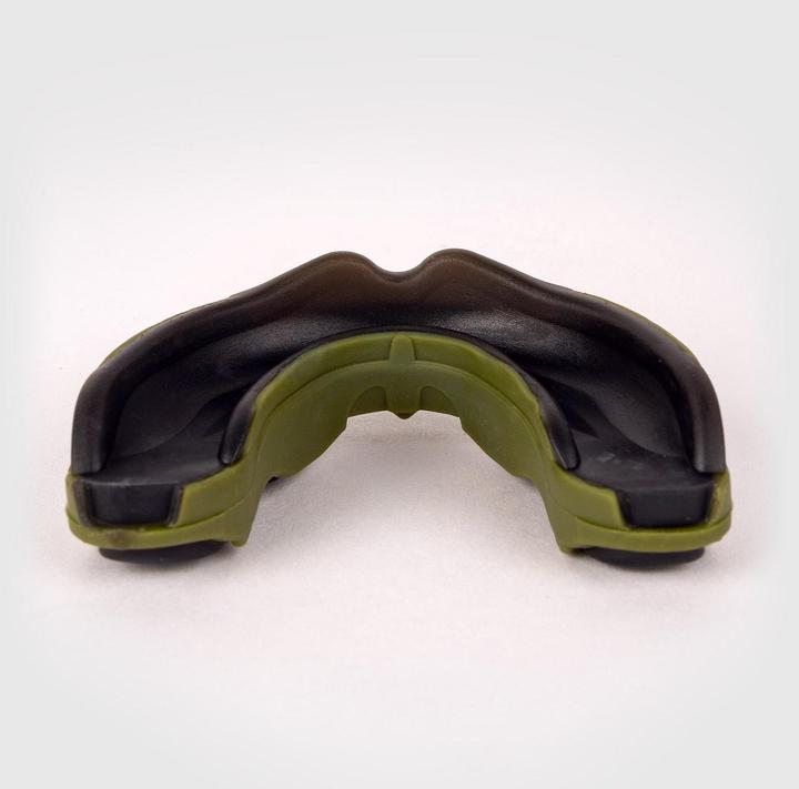 Actual product image Venum Predator Mouthguard - Khaki/Black (One size)