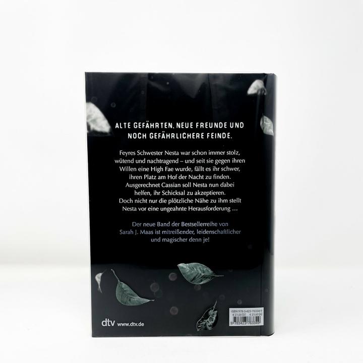 Actual product image Das Reich der sieben Höfe – Silbernes Feuer (German, Sarah J. Meuse, 2021)