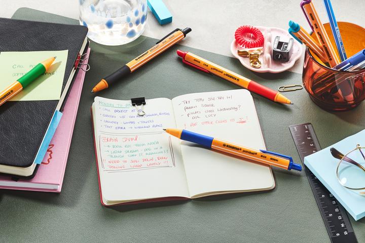 Produktbild STABILO Kugelschreiber ® pointball® Display. Werkstoff: Karton, 38 ST, sortiert in 6 Farben: je 3 ST (Blau, Grün, Lila, Rot, Schwarz, Türkis, 38x)