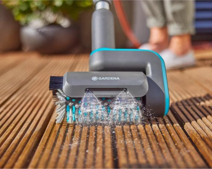 Image du produit Gardena Aqua Brush Universal 04/18V P4A solo (Fonctionnement sur batterie)