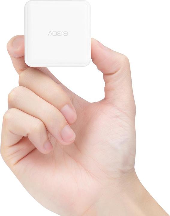 Actual product image Aqara cube switch