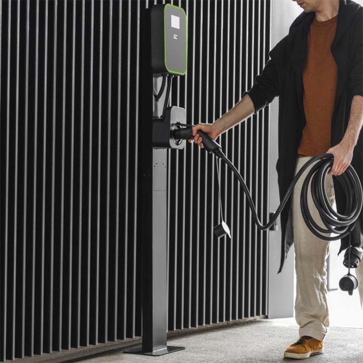 Actual product image GreenCell Stand mounting post for wallbox