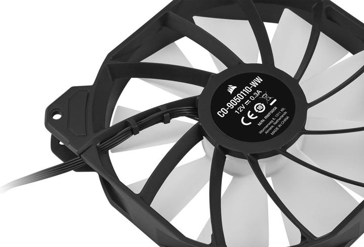 Actual product image Corsair SP140 RGB Elite (140 mm, 1 x)