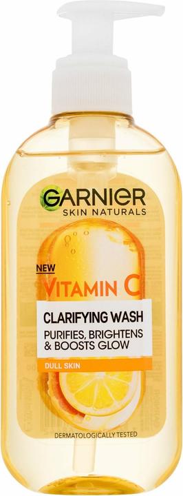 Actual product image Garnier Brightening cleansing gel with vitamin C Skin Natura l s ( Clarify ing Wash) 200 ml (L) (Cleansing gel, 200 ml)