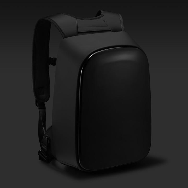 Produktbild Carbon Tech Cyber AI Rucksack mit integriertem LED-Display