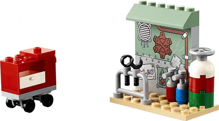 Actual product image LEGO Repair workshop (70821)