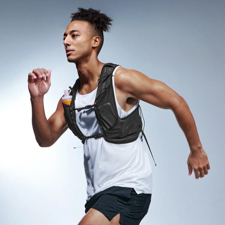 Actual product image Spigen Dynamic Shield Running Vest (L-XL), active black (L, XL)