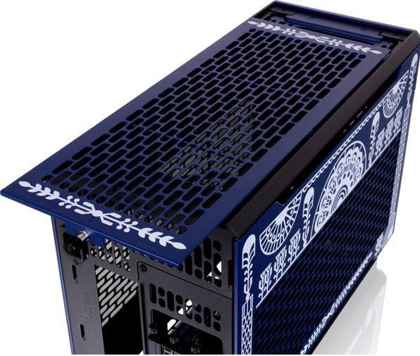 Actual product image Thermaltake TR100 Koralie Edition Cobalt Blue (Mini-ITX)
