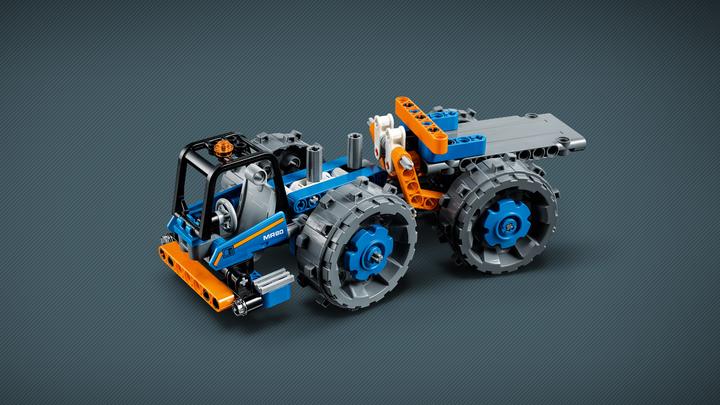 Actual product image LEGO Compactor (42071, LEGO Technic)