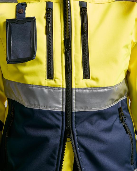 Actual product image Blakläder Women's reflective waterproof jacket (XS)