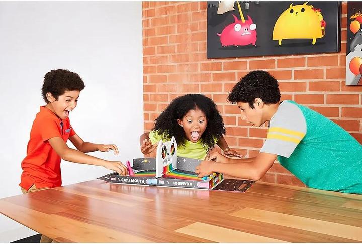 Immagine prodotto Exploding Kittens Cat-Tapultes - Gattini Esplosivi Un Gioco Di Bocca E Gatto (Fr) (Francese, 2 Giocatori)