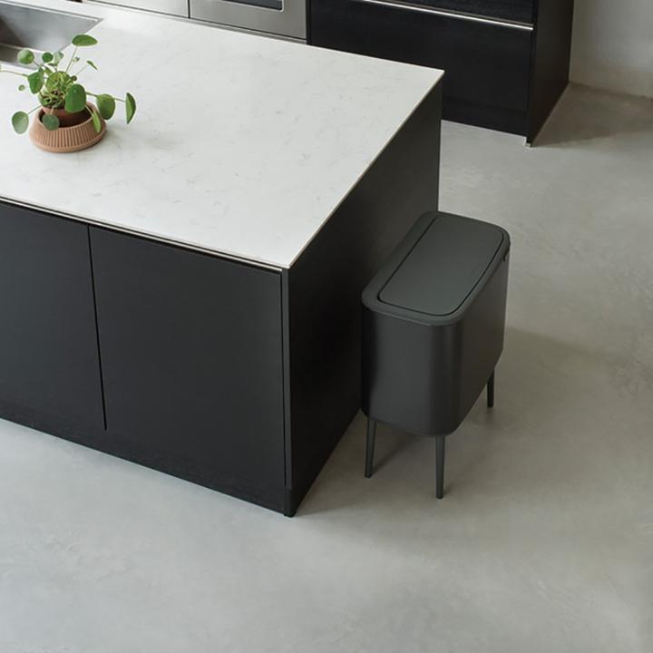Actual product image Brabantia Recycling Bin Bo Touch Bin black (33 l)
