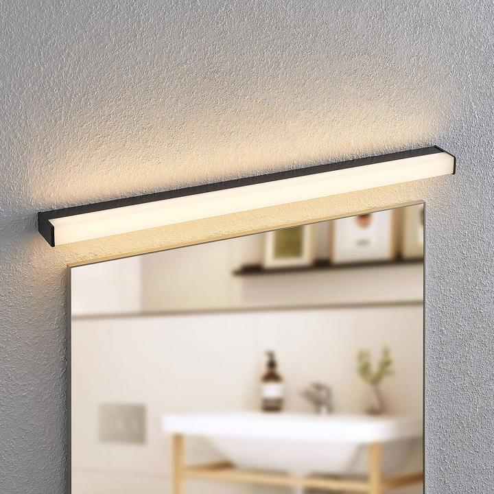 Actual product image Lindby Ulisan LED bathroom wall lamp, angular, 88.8 cm (1350 lm)