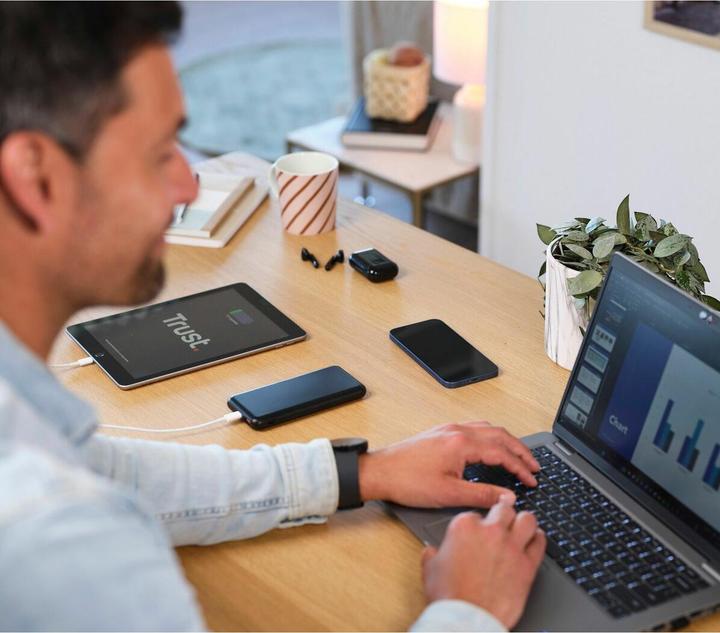 Immagine prodotto Trust REDOH 10.000 POWERBANK NERO (10000 mAh, 18 W, 37 Wh)