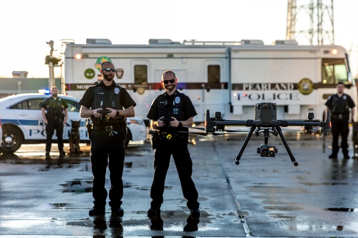 Produktbild DJI Matrice 300 RTK (55 min, 9000 g, 0.96 Mpx)