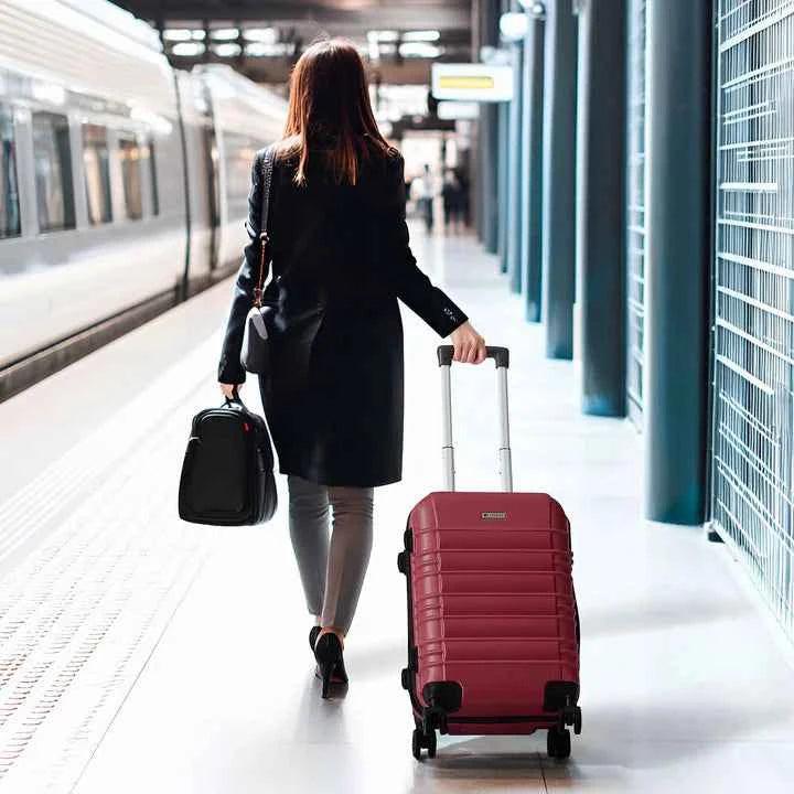 Produktbild Juskys 3-teiliges Hartschalenkoffer-Set mit 360° Rollen (120 l)