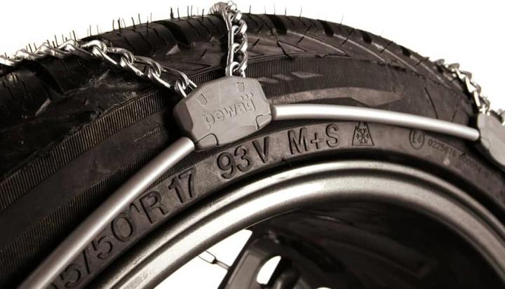 Actual product image Pewag Servo Sport RSS 77 Snow Chains