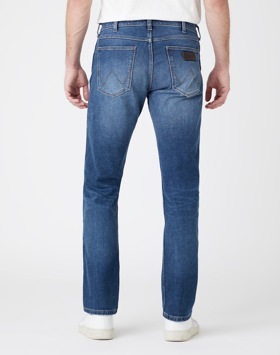 Actual product image Wrangler Greensboro (W35/L32)
