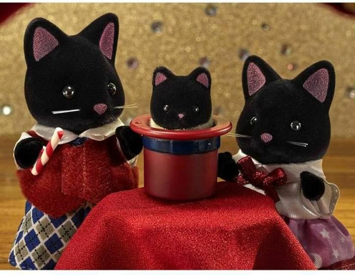 Image du produit Sylvanian Families Midnight Cat Family