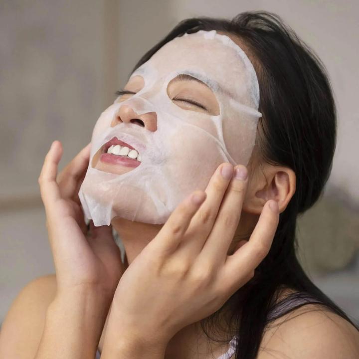 Actual product image Mary&May MARY & MAY Cica Houttuynia Tea Tree Soothing Mask, 30 sheets (400 g)