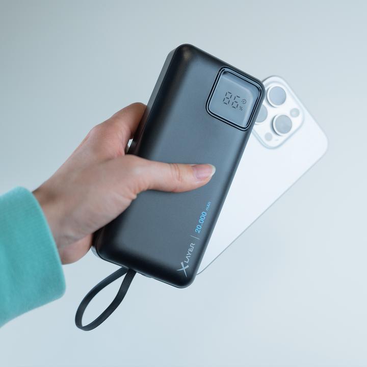 Produktbild Xlayer Powerbank 20.000 mAh mit zwei integrierten Kabeln PD 20W Black (20000 mAh, 20 W, 74 Wh)