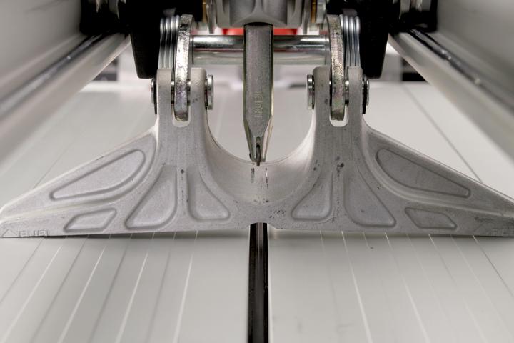 Actual product image Rubi Tile cutter